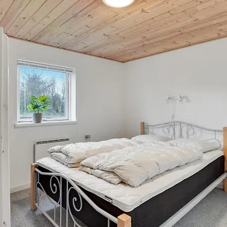 Holiday home Gorgeous In Norre Nebel With Wifi *